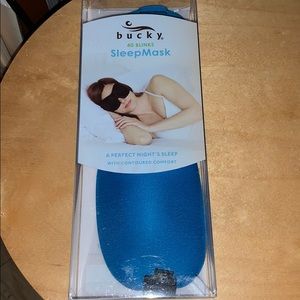 NWT Bucky 40 Blinks sleep mask